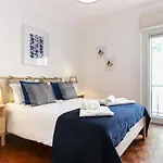 Principe Real Balcony By Homing