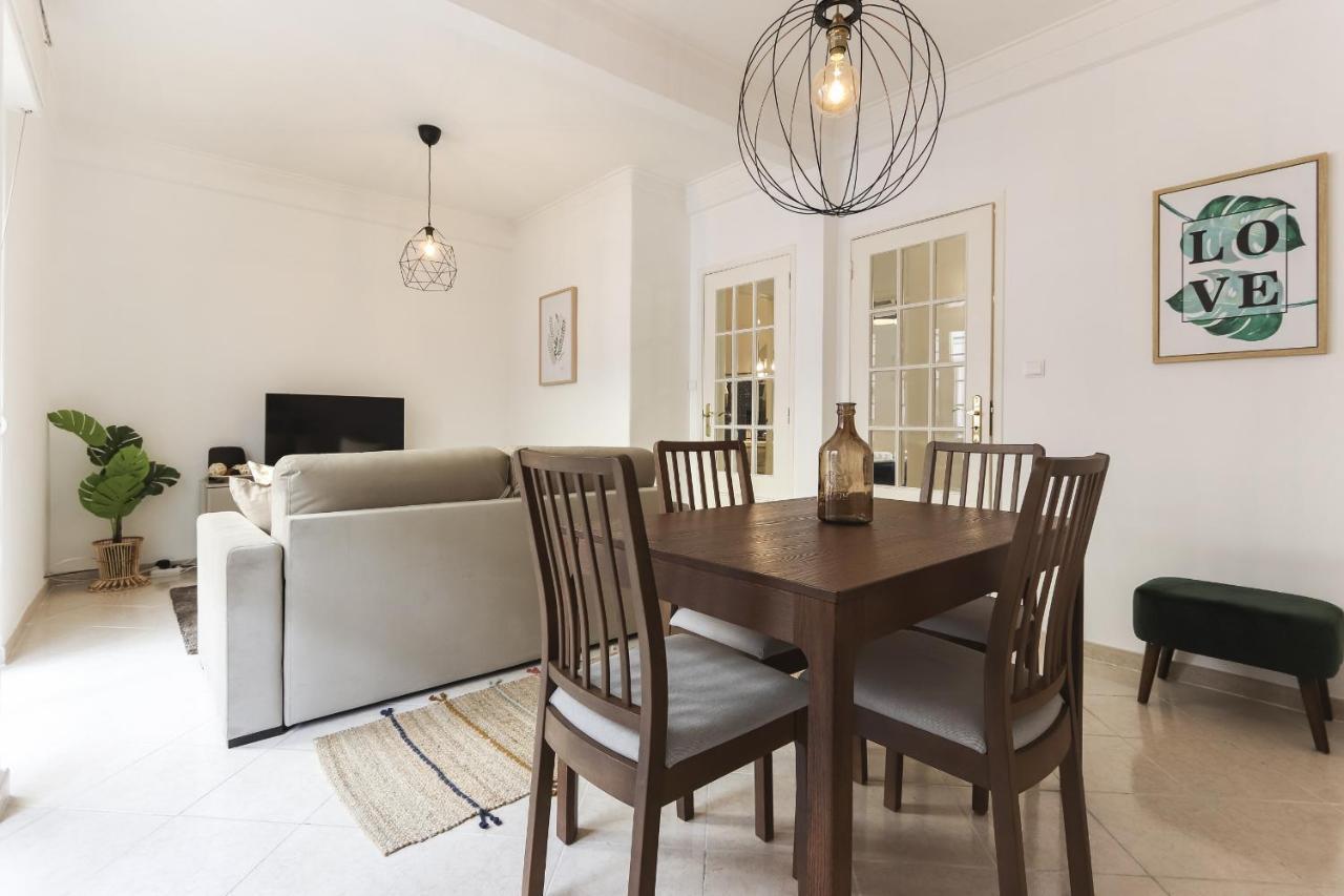 Principe Real Balcony By Homing * Lisboa